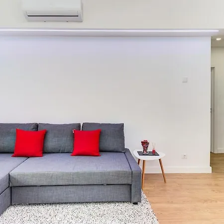 1 Bedroom Aguas Livres * Amadora